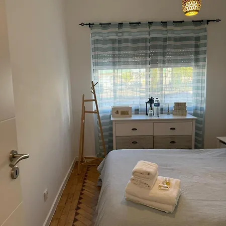 Casa Solace * Almada