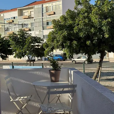 Casa Solace * Almada